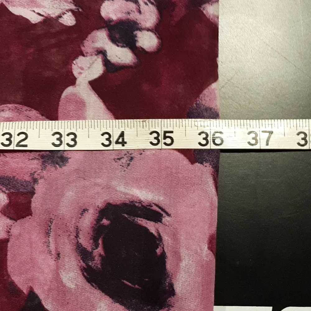 Lightweight Purple & Burgundy floral scarf - Picture 6 of 8